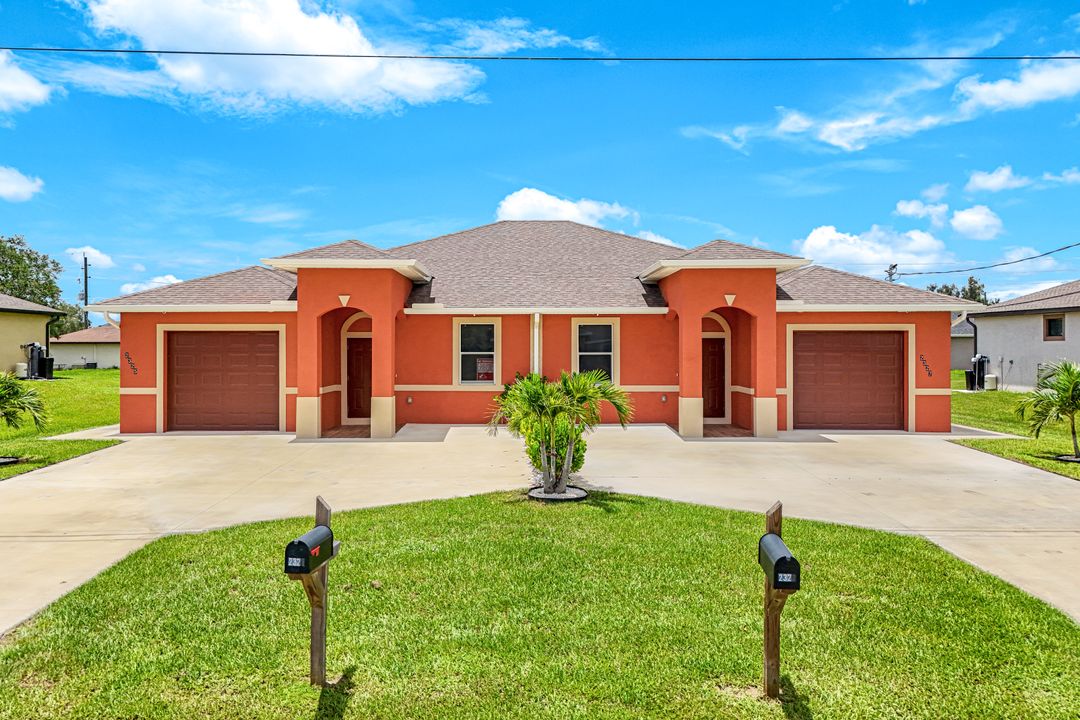 2325 Daniel Ave N, Lehigh Acres, FL 33971