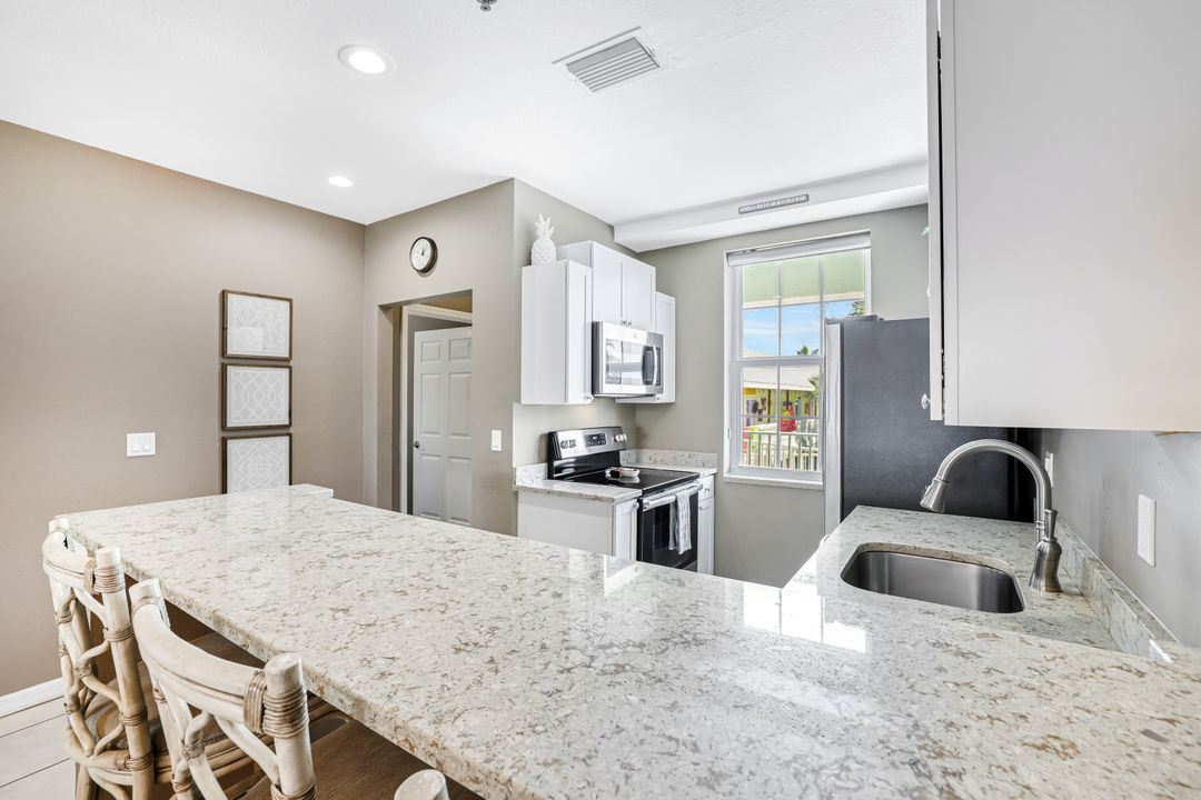 160 Palm St #208, Marco Island, FL 34145