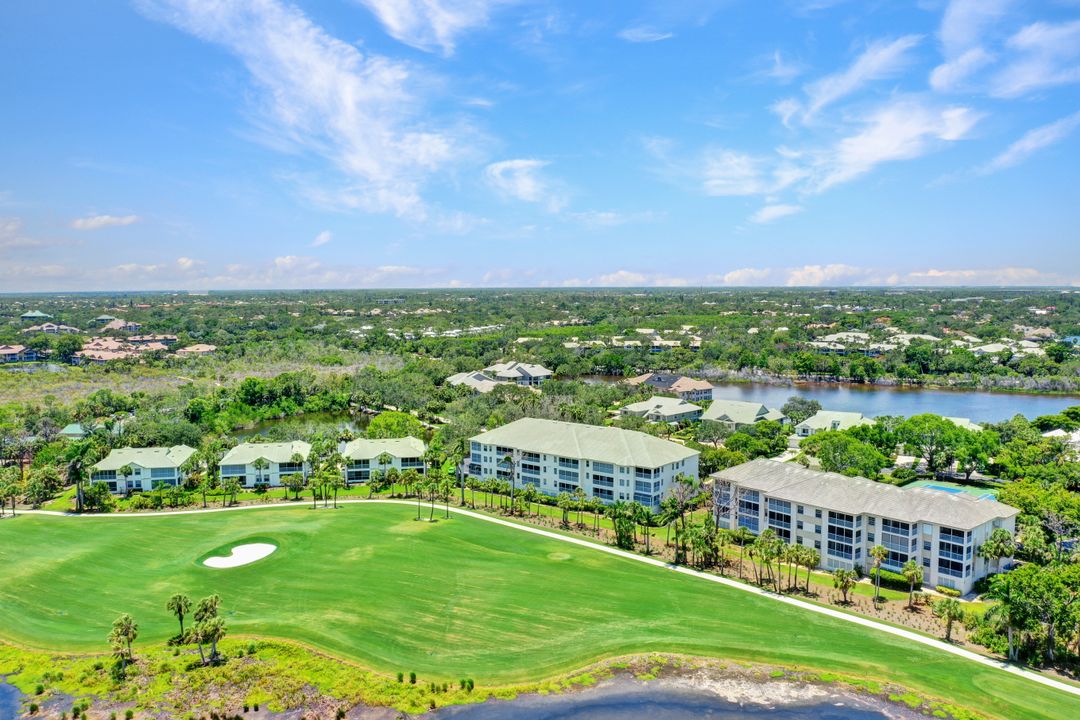 4120 Bayhead Dr #305, Bonita Springs, FL 34134