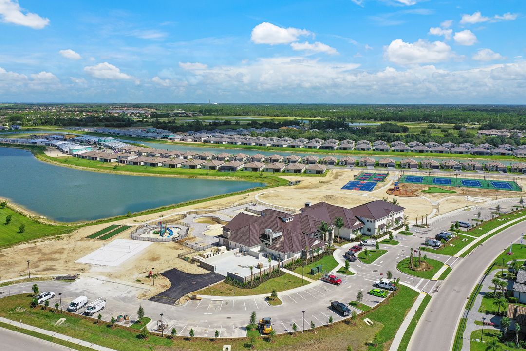 14050 Pine Lodge Ln, Fort Myers, FL 33913