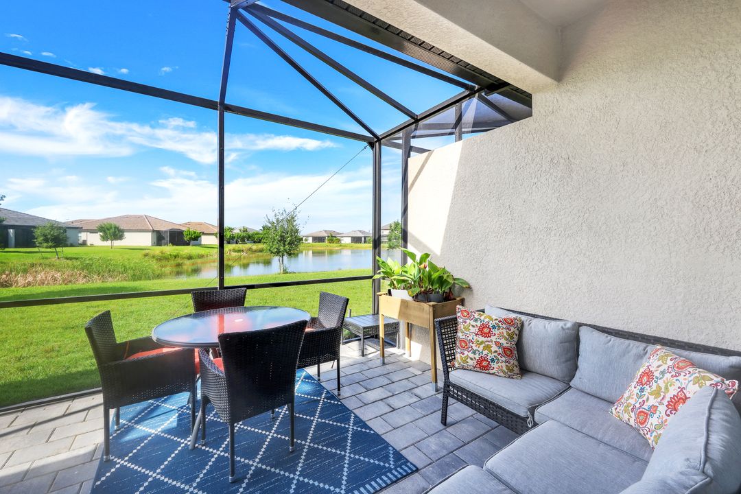 14033 Pine Lodge Ln, Fort Myers, FL 33913