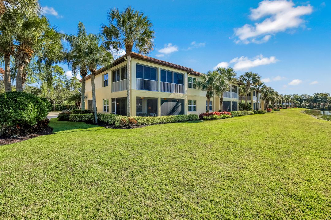 20671 Wildcat Run Dr #102, Estero, FL 33928