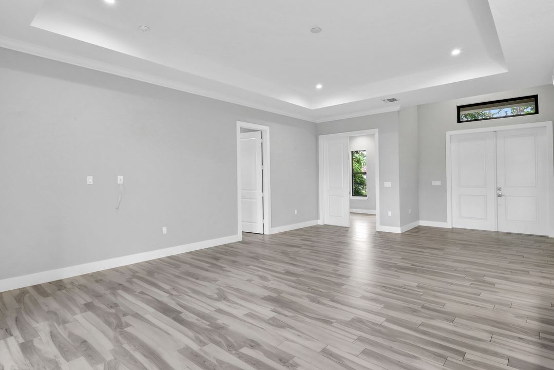 4440 43rd Ave NE, Naples, FL 34120