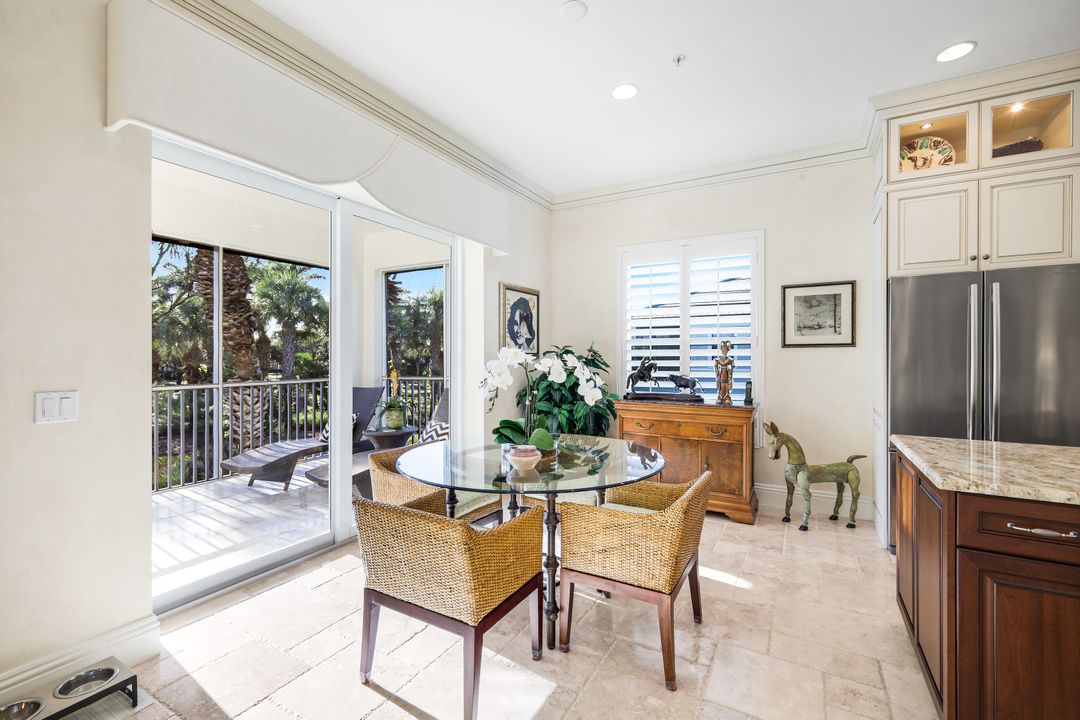 12014 Covent Garden Ct #202, Naples, FL 34120