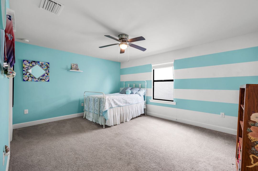 17274 Hadlow Pl, Fort Myers, FL 33967