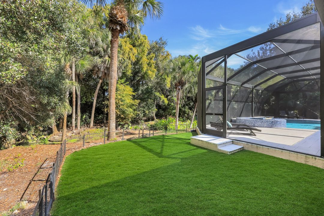 12219 Collier's Reserve Dr, Naples, FL 34110