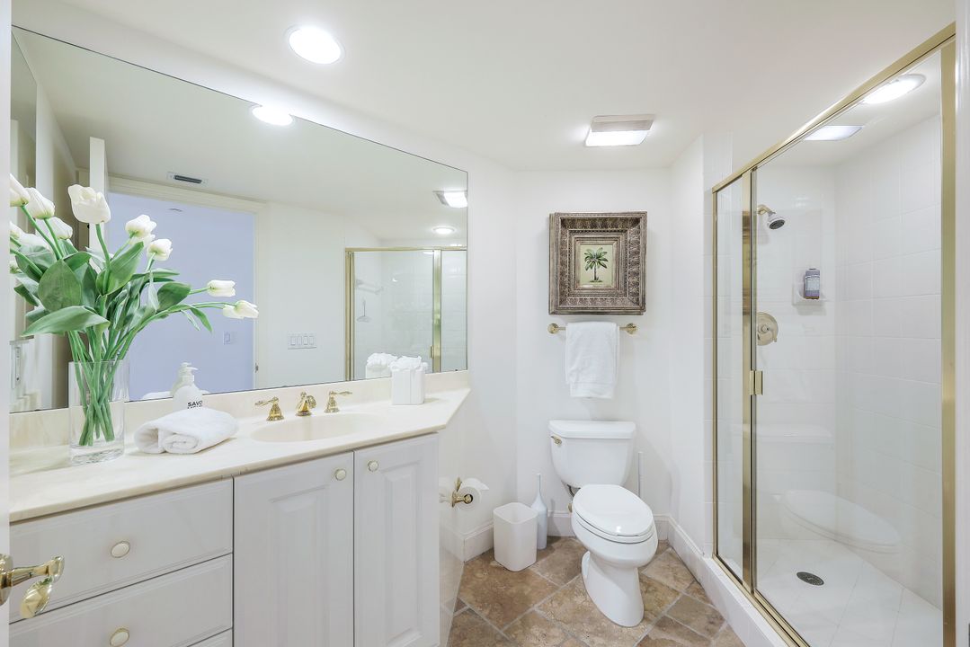 6597 Nicholas Blvd #306, Naples, FL 34108