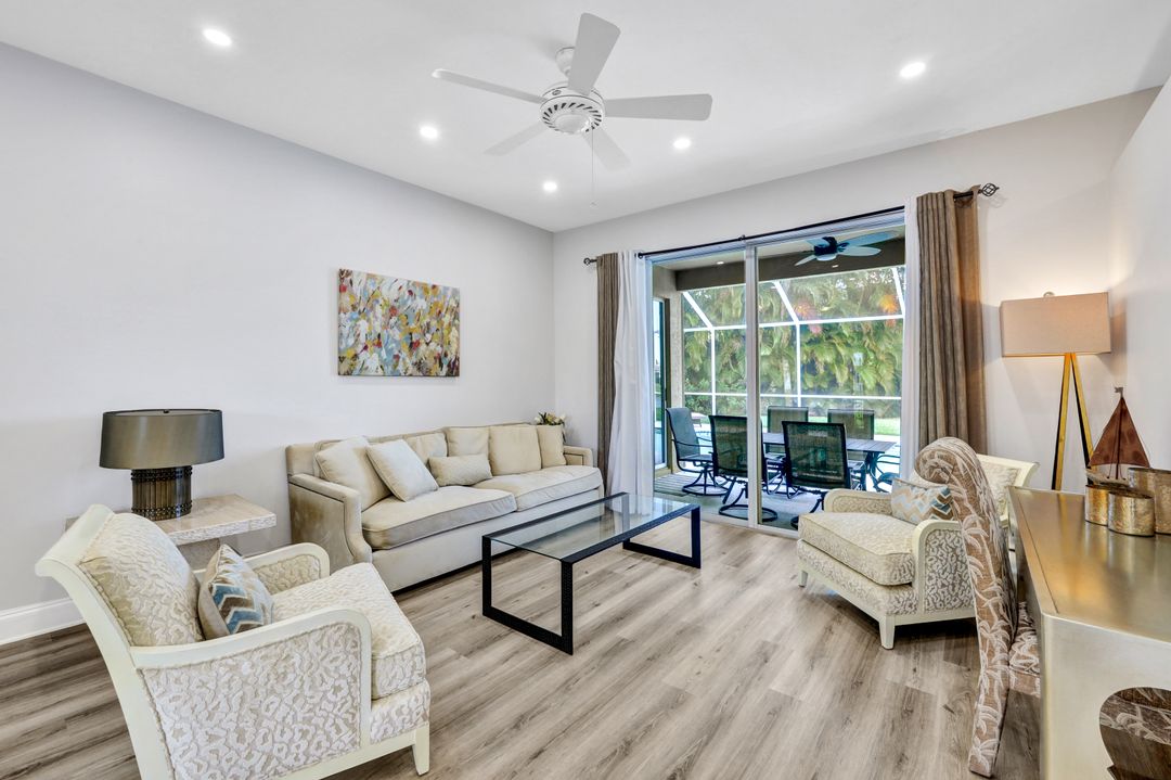 707 Teton Ct, Naples, FL 34104