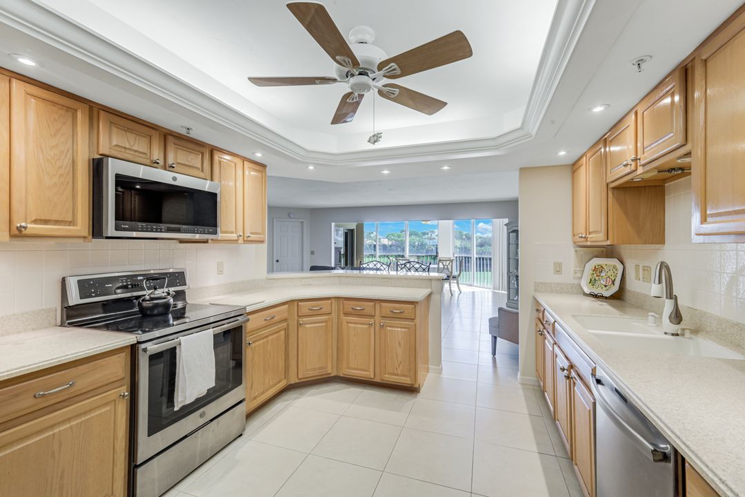26900 Wedgewood Dr #304, Bonita Springs, FL 34134
