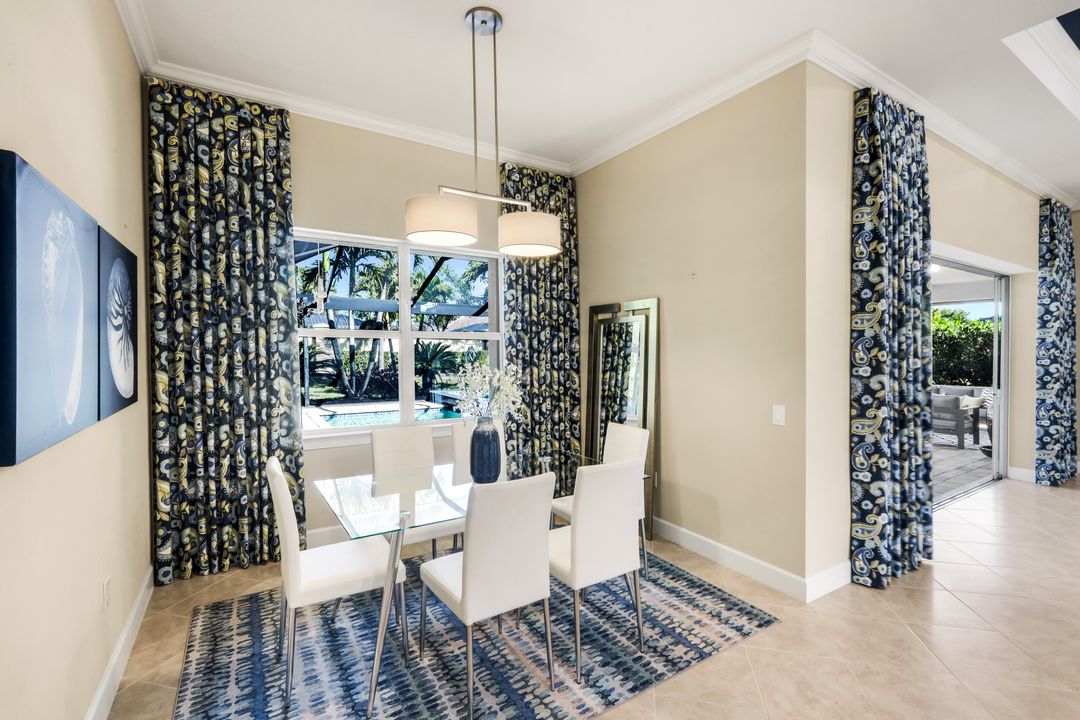 9314 Quarry Dr, Naples, FL 34120