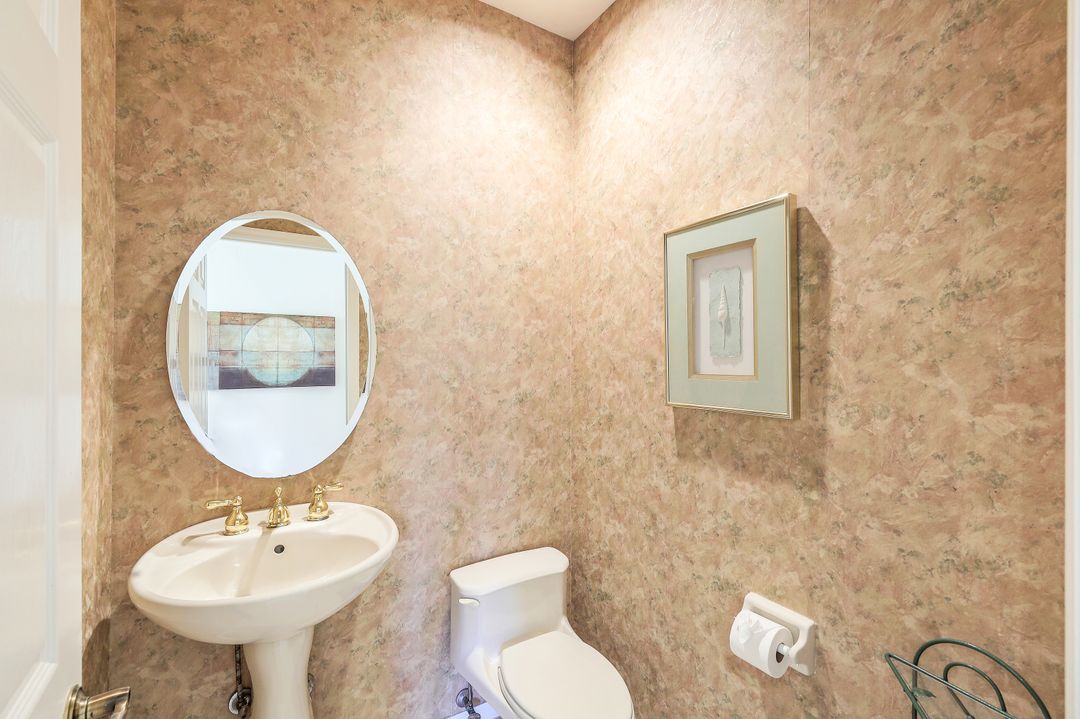 13111 Bridgeford Ave, Bonita Springs, FL 34135