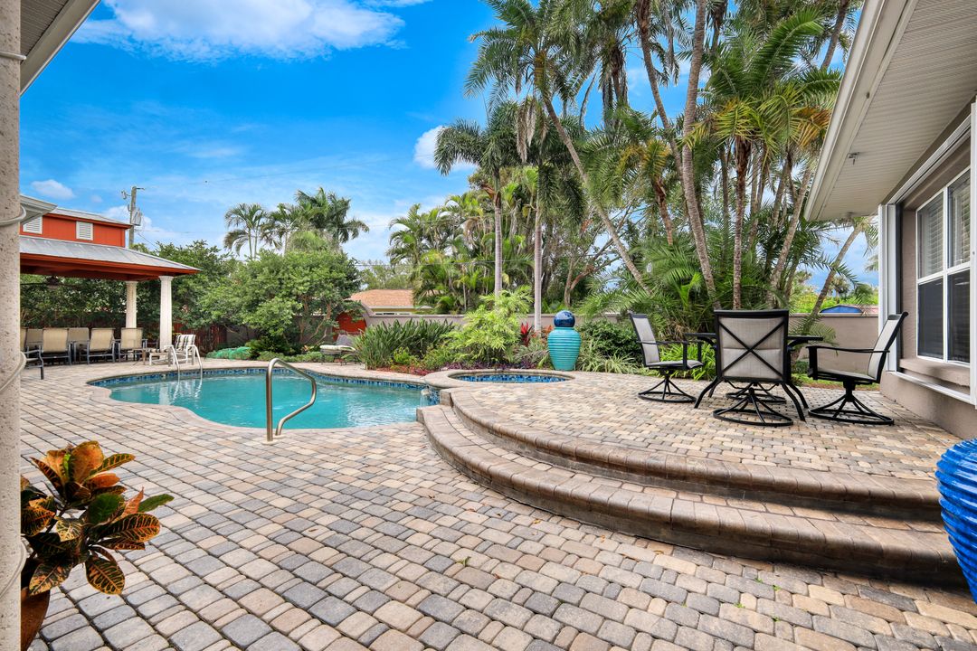 729 Dean Way, Fort Myers, FL 33919
