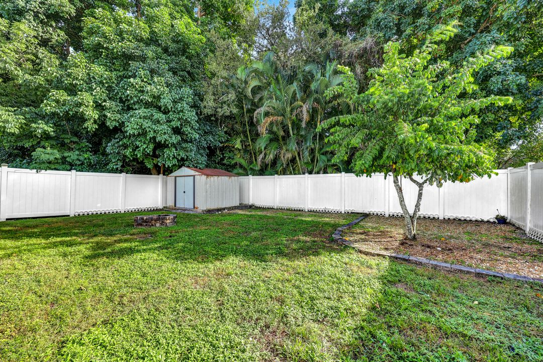 10170 Carolina St, Bonita Springs, FL 34135