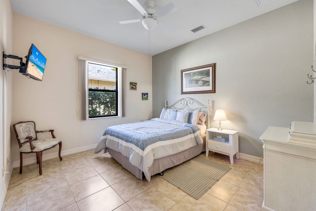 602 NW 3rd Ave, Cape Coral, FL 33993