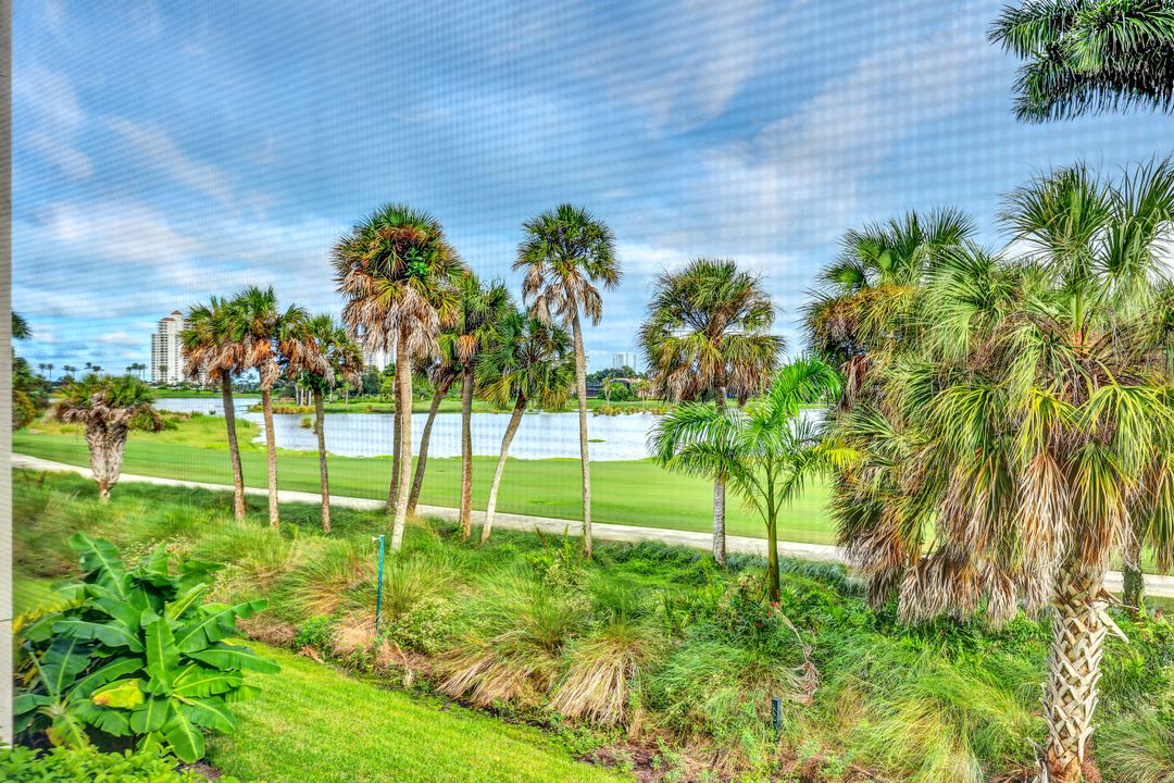 4130 Bayhead Dr #105, Bonita Springs, FL 34134