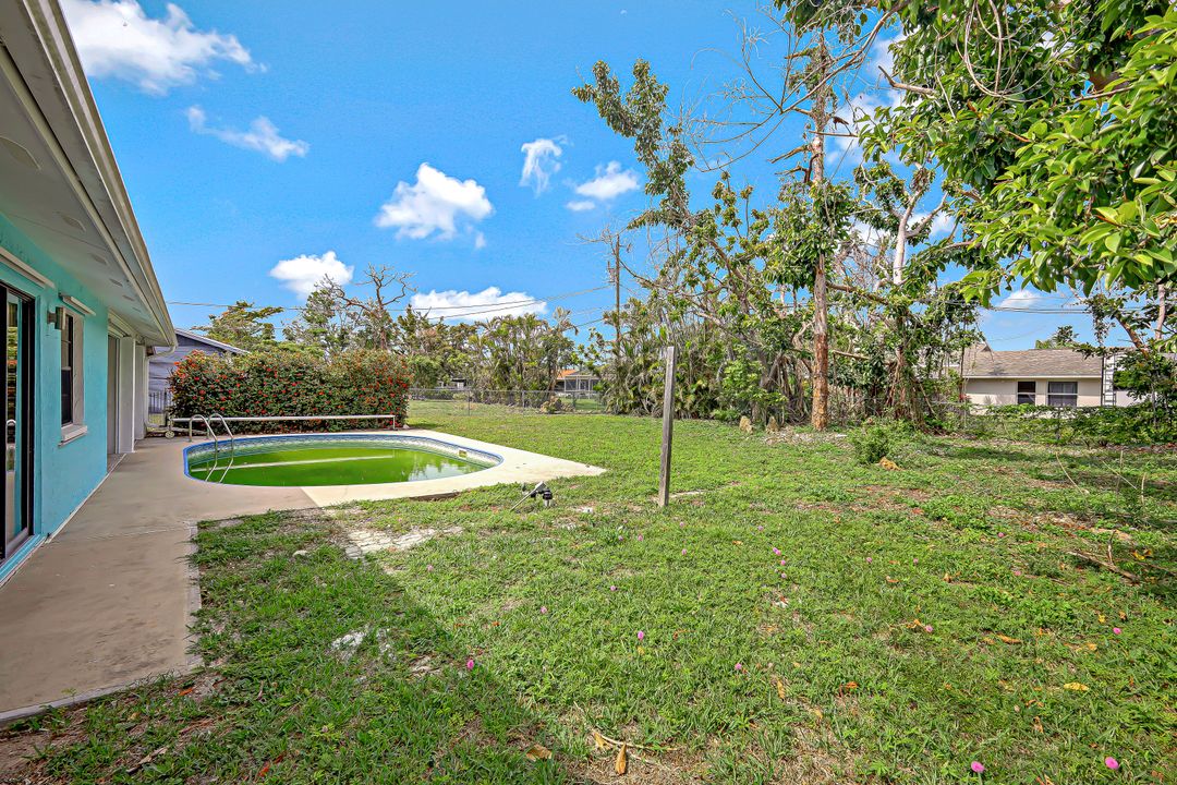 4118 SE 2nd Ave, Cape Coral, FL 33904