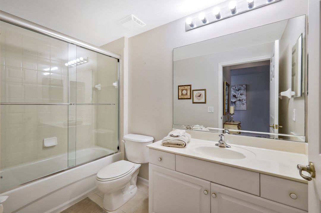 4000 Loblolly Bay Dr #302, Naples, FL 34114