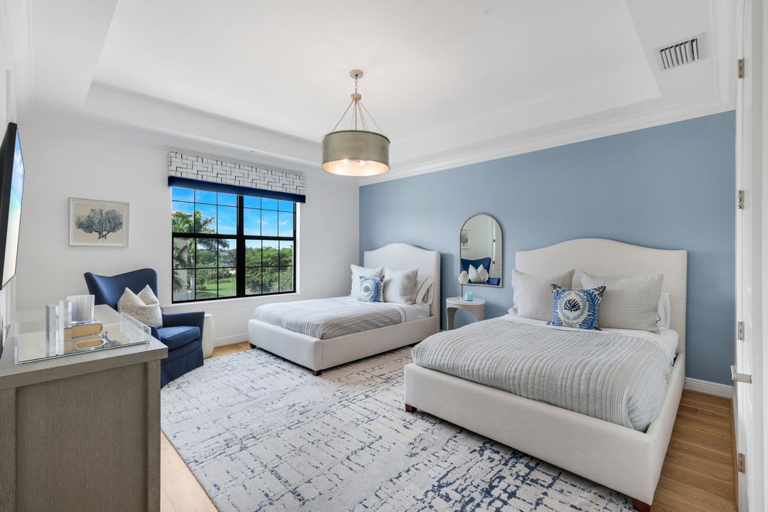 16391 Viansa Wy #202, Naples, FL 34110