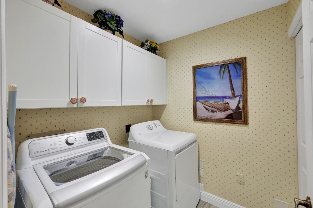 4120 Bayhead Dr #305, Bonita Springs, FL 34134