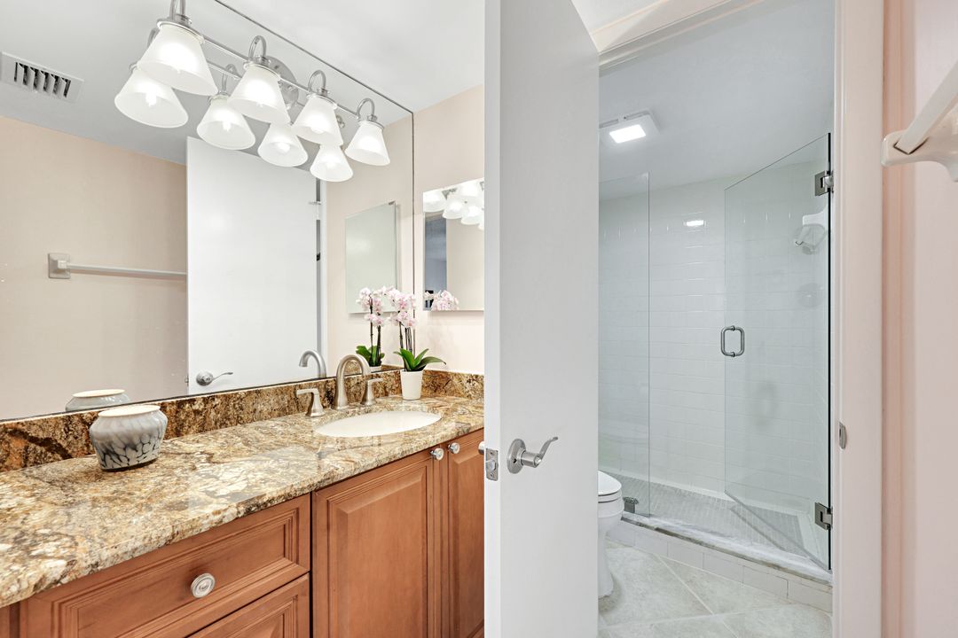 4180 Crayton Rd #E8, Naples, FL 34103