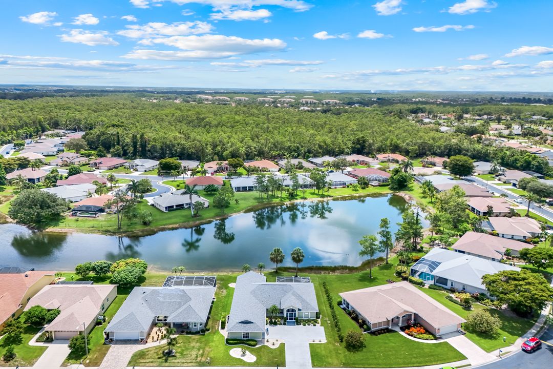 7563 Woodland Bend Cir, Fort Myers, FL 33912