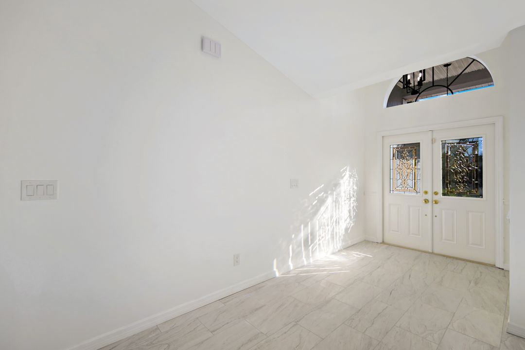 2519 SW 30th St, Cape Coral, FL 33914