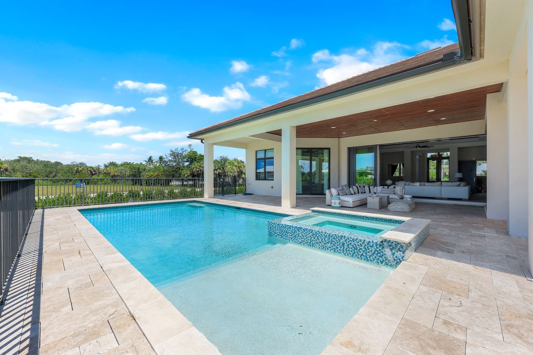 15631 Old Wedgewood Ct, Fort Myers, FL 33908