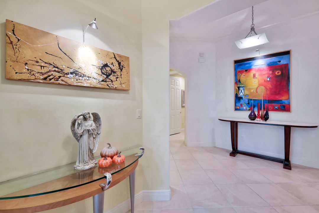 6501 Crown Colony Pl #102, Naples, FL 34108