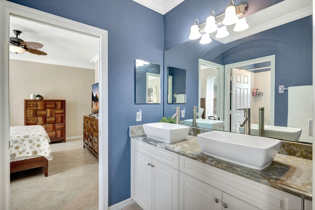 12693 Kentwood Ave, Fort Myers, FL 33913