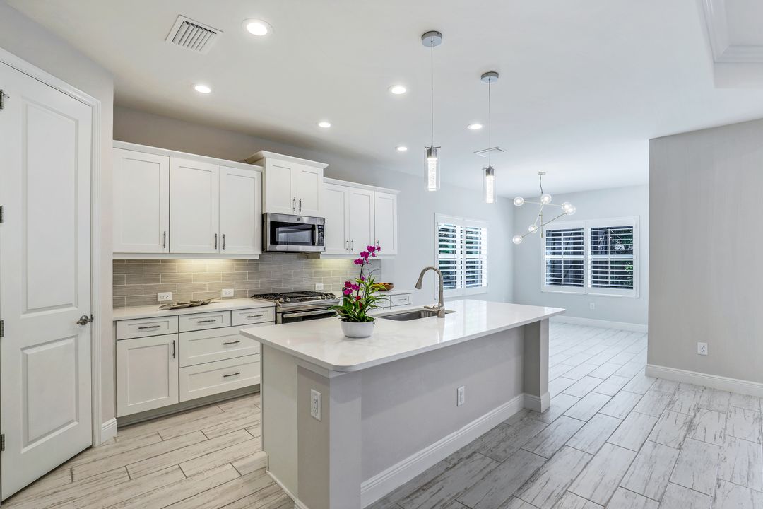 19799 Coconut Harbor Cir, Fort Myers, FL 33908
