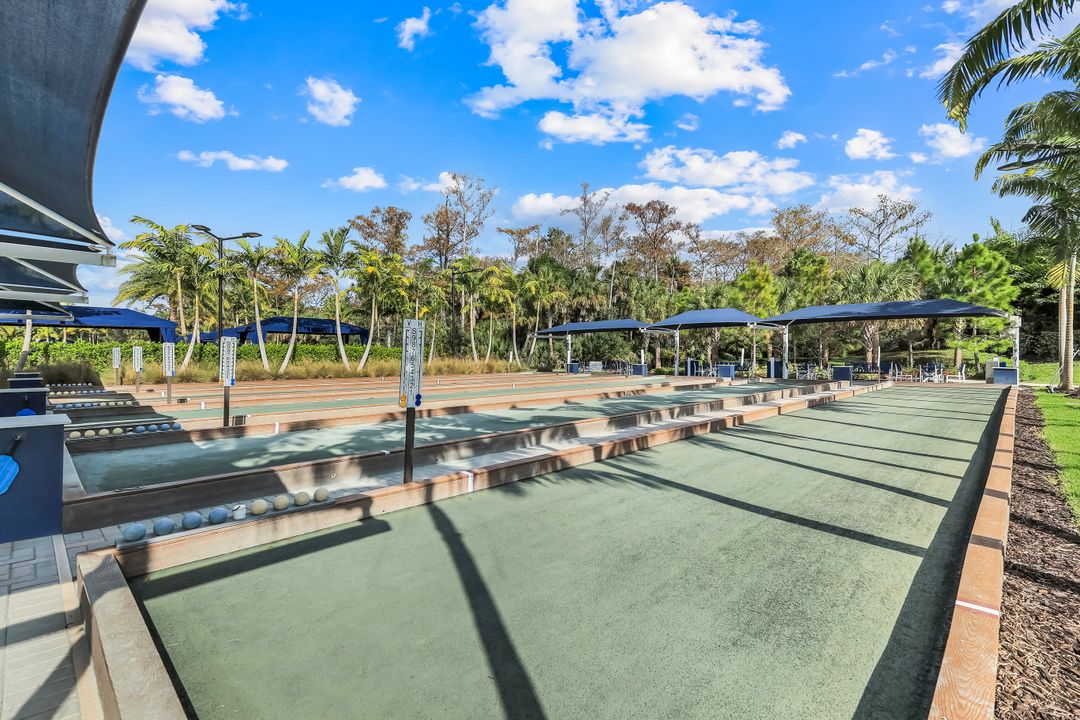 12078 Mimosa St, Naples, FL 34120