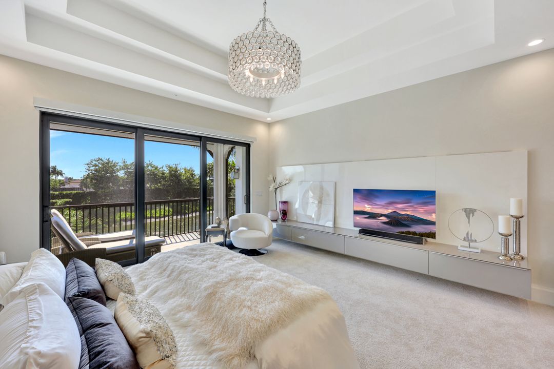 16350 Corsica Way #202, Naples, FL 34110