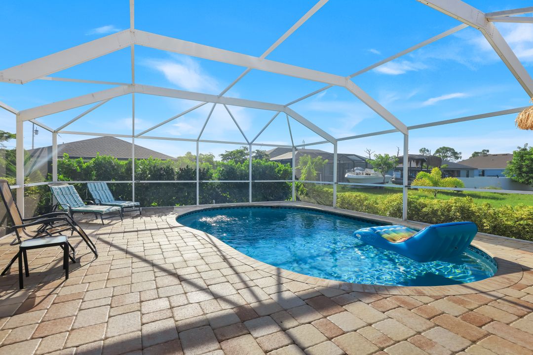 401 NW 18th Ave, Cape Coral, FL 33993