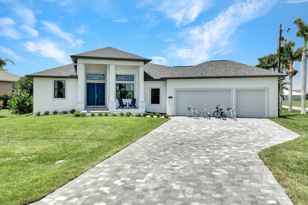 1617 El Dorado Pkwy W, Cape Coral, FL 33914