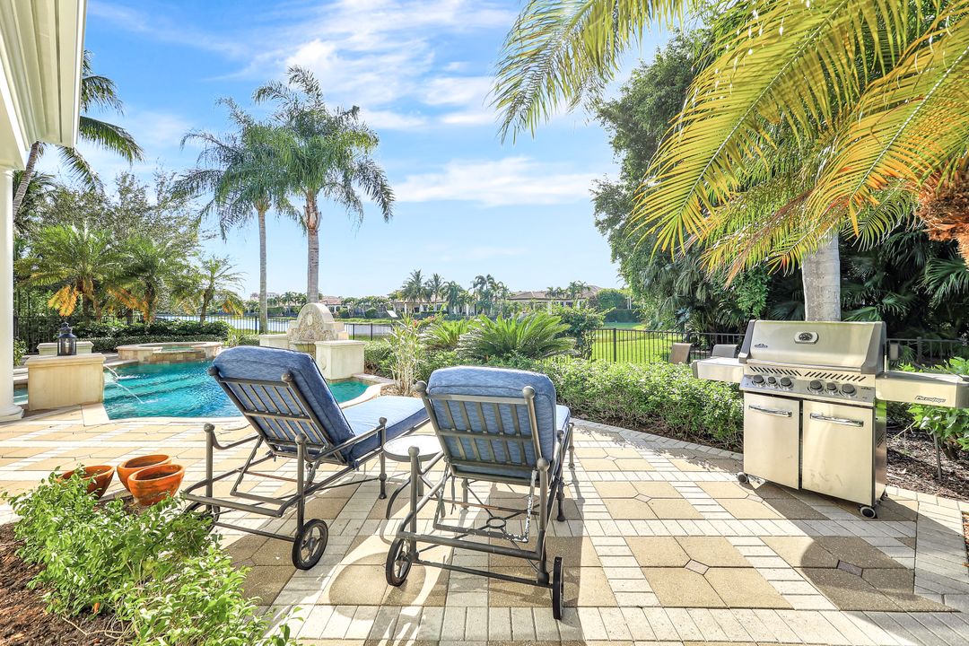 2249 Miramonte Ct, Naples, FL 34105