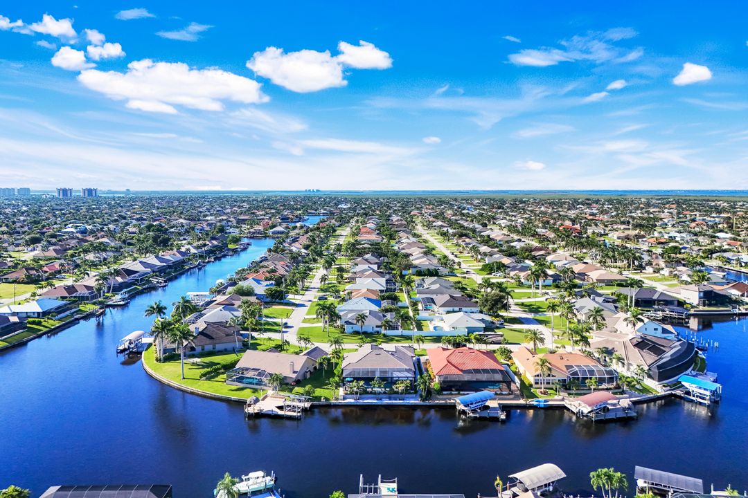 2307 SW 45th Terrace, Cape Coral, FL 33914