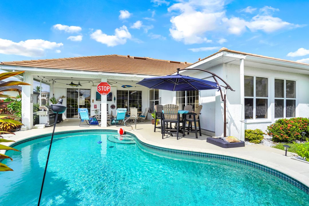 2210 Cape Coral Pkwy W, Cape Coral, FL 33914