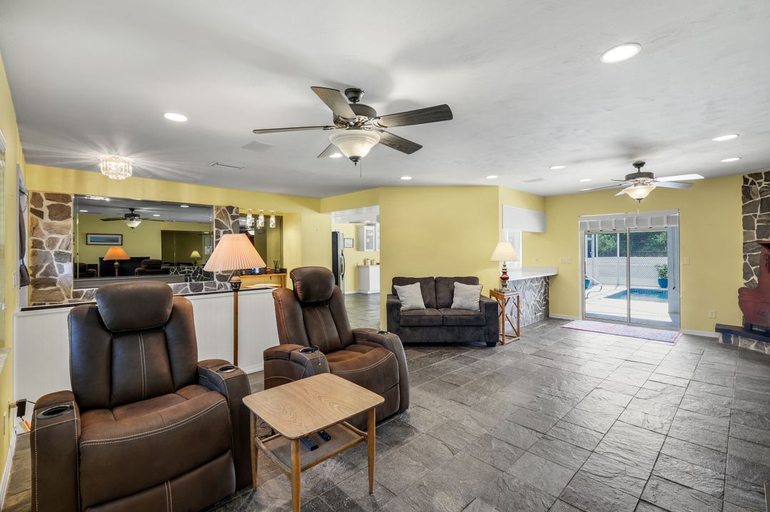 6029 Higgins Ave, Fort Myers, FL 33905