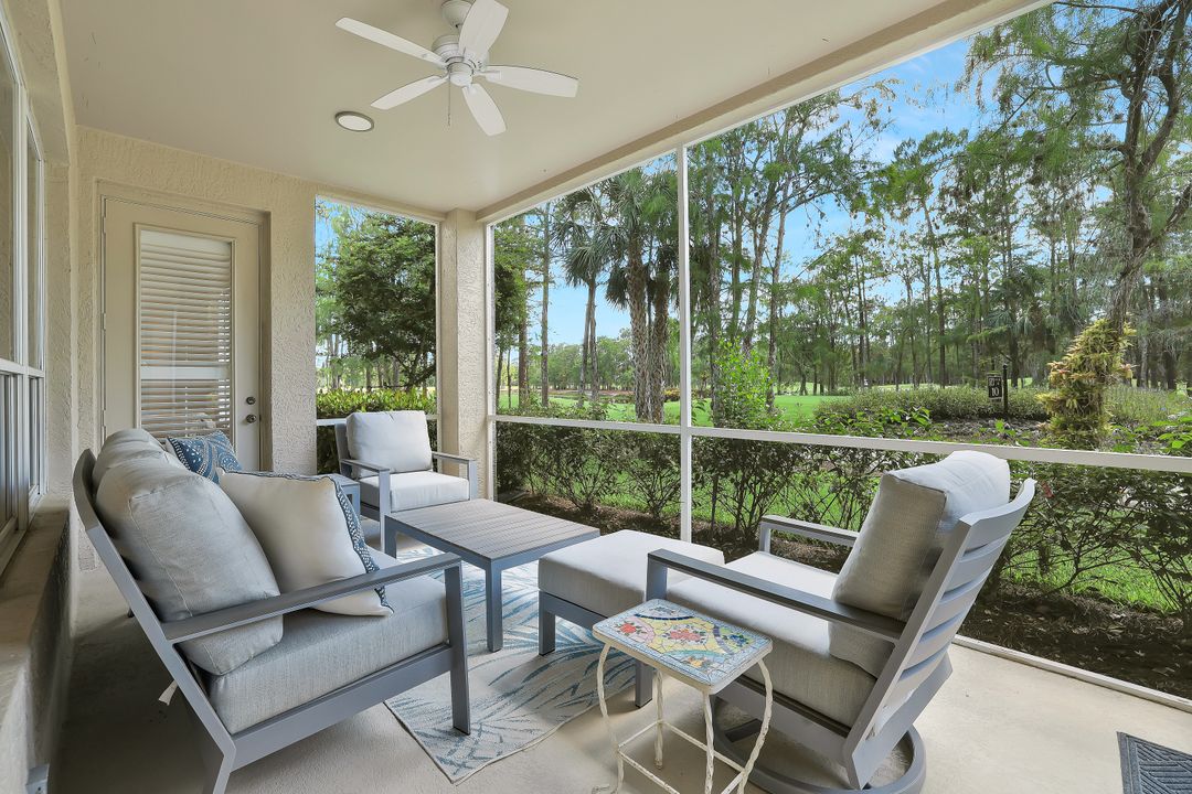 8275 Danbury Blvd #104, Naples, FL 34120