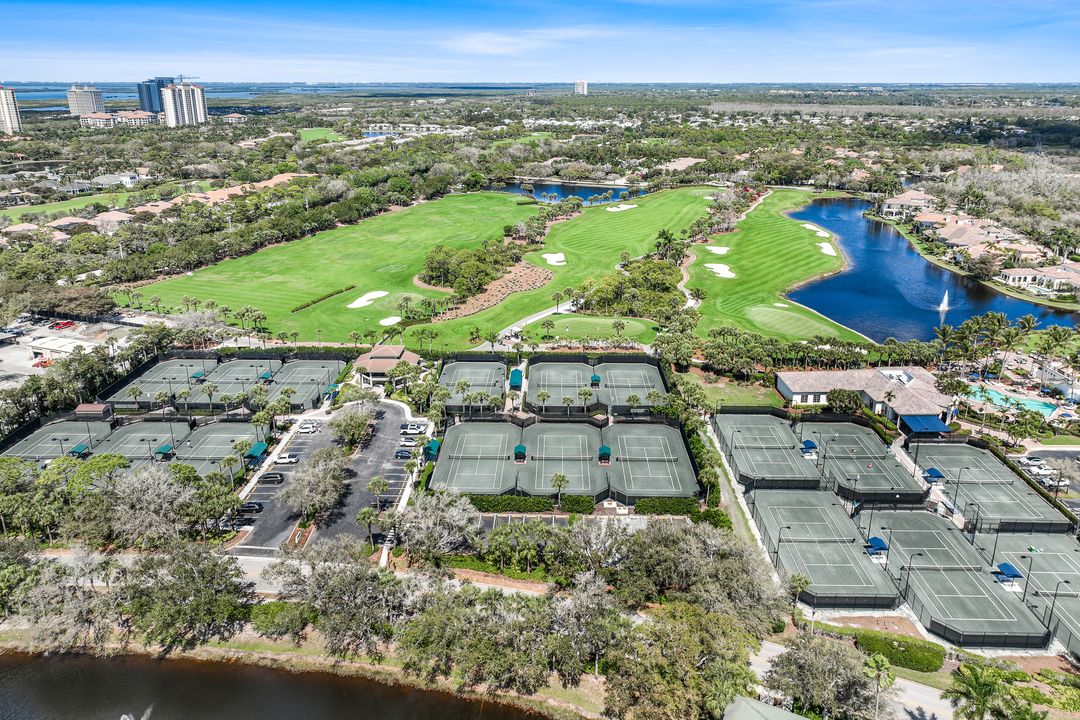 24640 Ivory Cane Dr, Bonita Springs, FL 34134