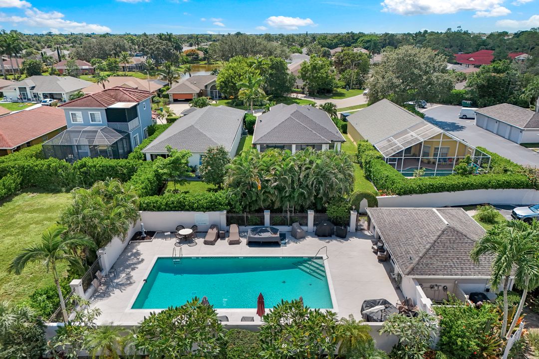 4261 Shetland Ct #205, Naples, FL 34112