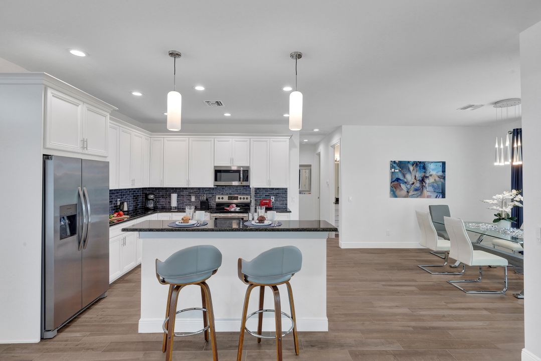 406 SW 28th St, Cape Coral, FL 33914