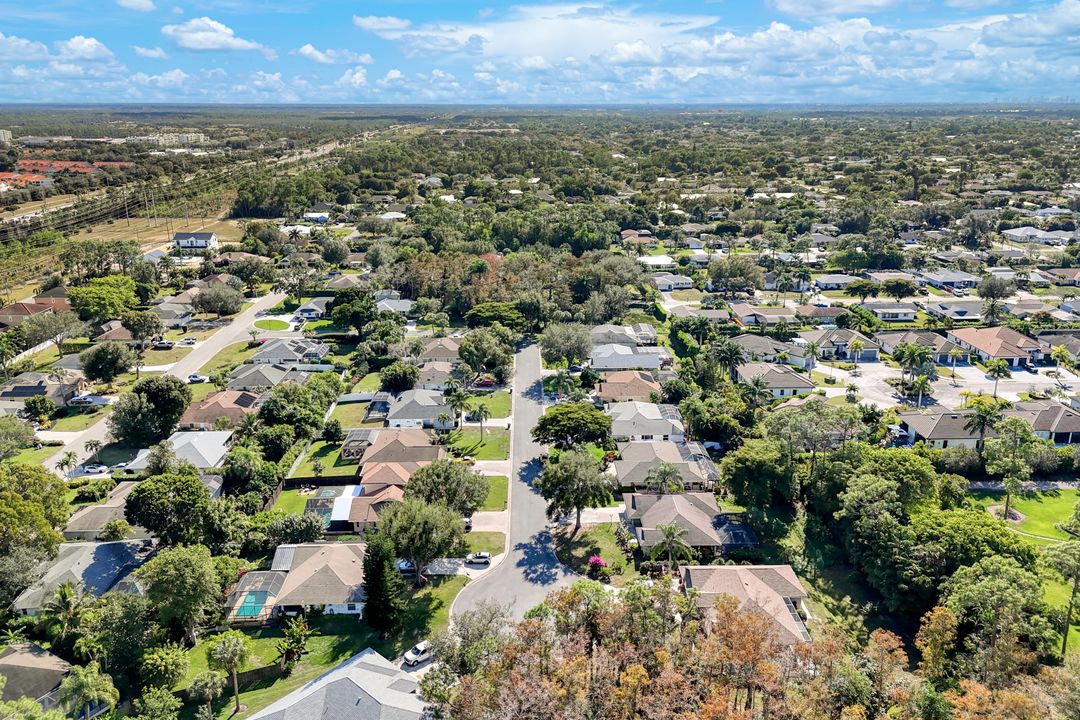 244 Channing Ct, Naples, FL 34110