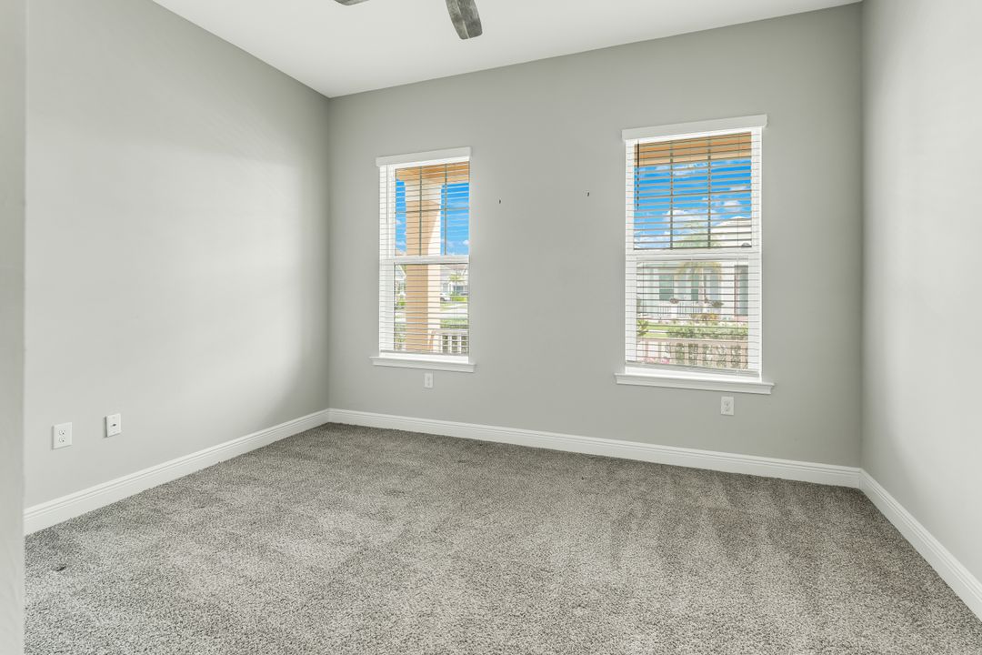 3480 Pilot Cir, Naples, FL 34120