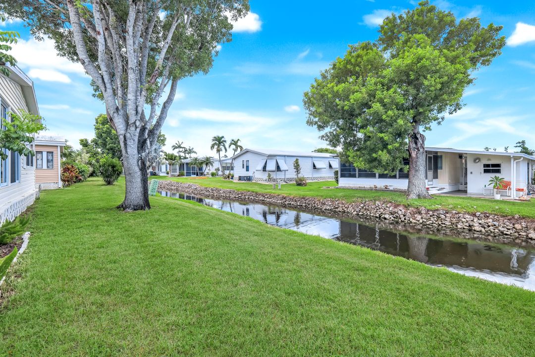 39 Umber Ct, Fort Myers, FL 33908