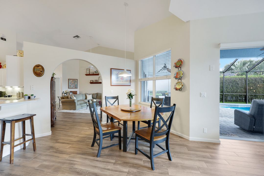 6374 Old Mahogany Ct, Naples, FL 34109