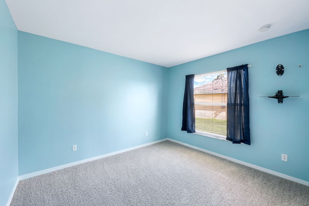 3201 NW 4th Ave, Cape Coral, FL 33993