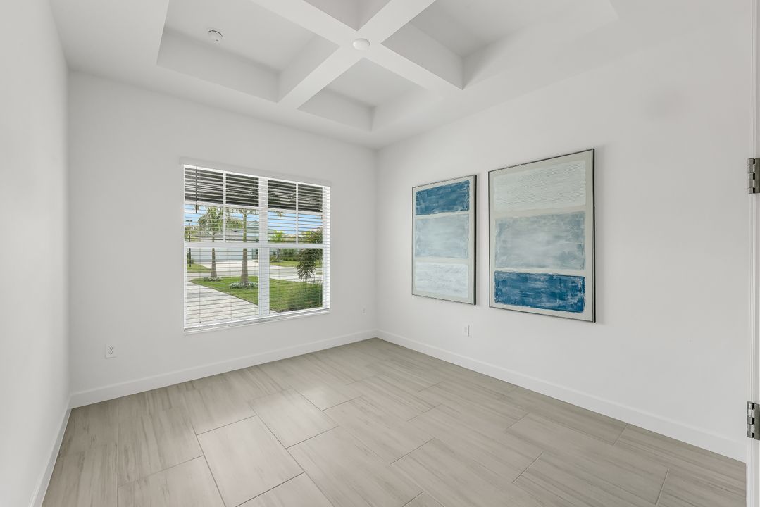 17338 Blue Sapphire Dr, Fort Myers, FL 33913