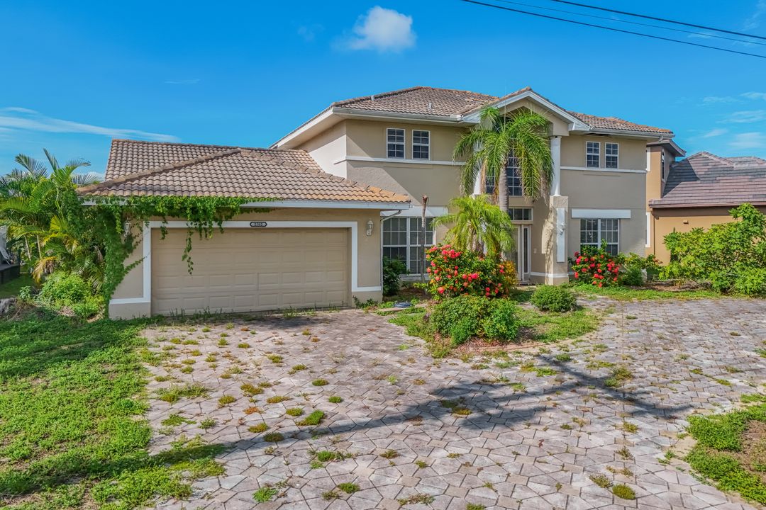 2502 Cape Coral Pkwy W, Cape Coral, FL 33914