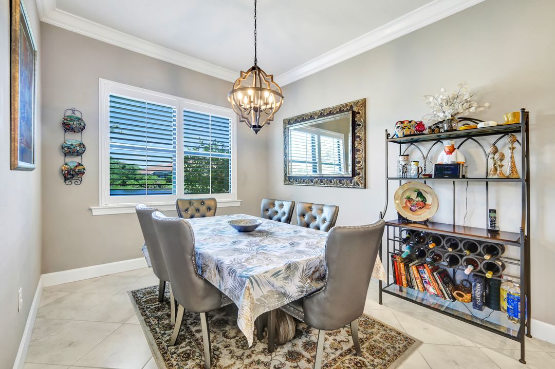 9079 Triangle Palms Ln, Fort Myers, FL 33913